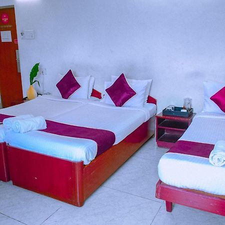 Naksha Tree Hotels Kishore Inn - Koyambedu Madras Buitenkant foto